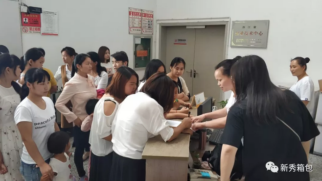 1529137169377431.png blob.png