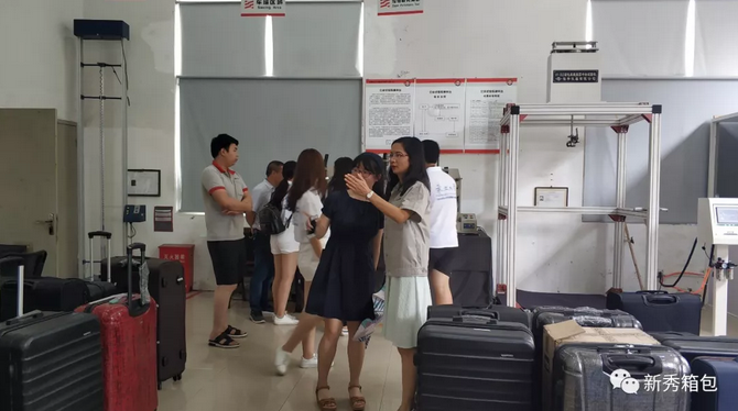 1533623672720911.png blob.png